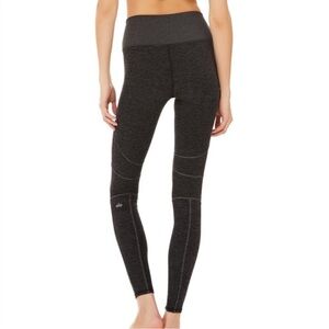 ALO YOGA Women’s High Waist Soft Heather Gray Lounge Leggings Size S EUC Workout